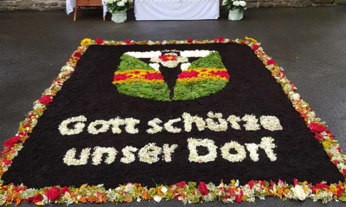 St. Anna Blumenteppich